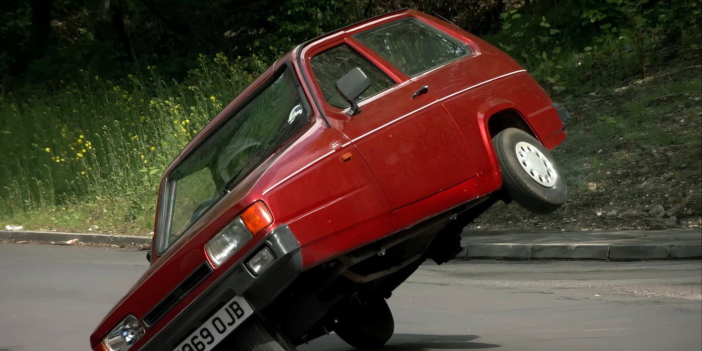 Rolling Reliant Robin is about to capsize on Top Gear