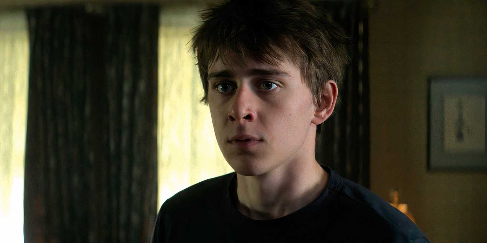 Sam McCarthy as Devin looking upset at something in Goosebumps The Vanishing