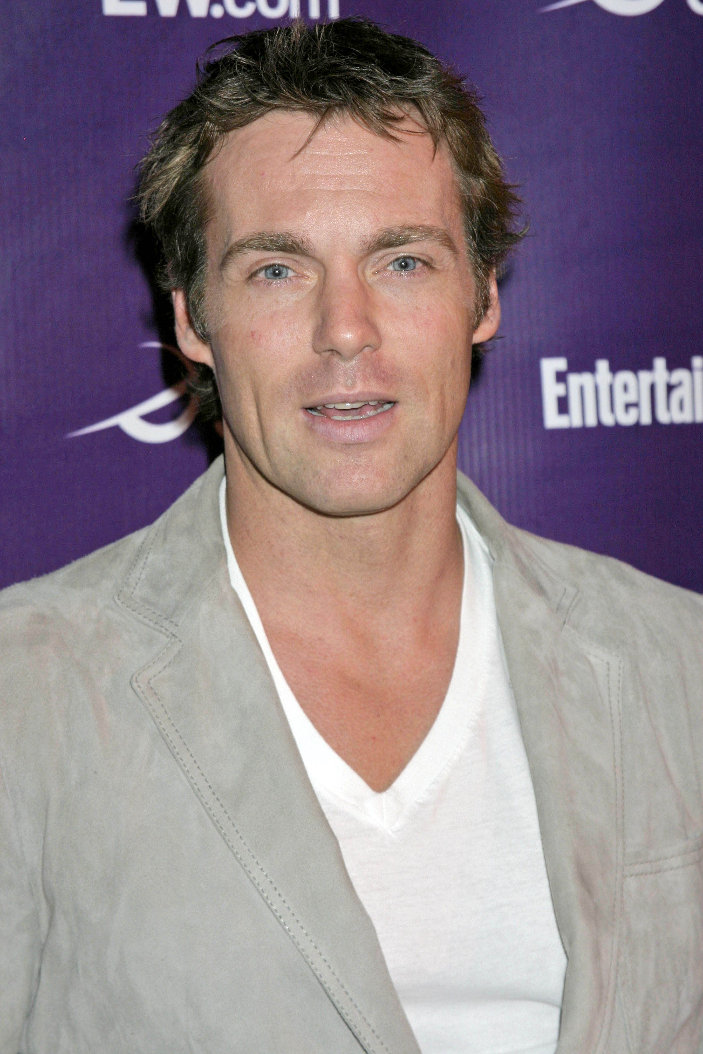 Headshot Of Michael Shanks