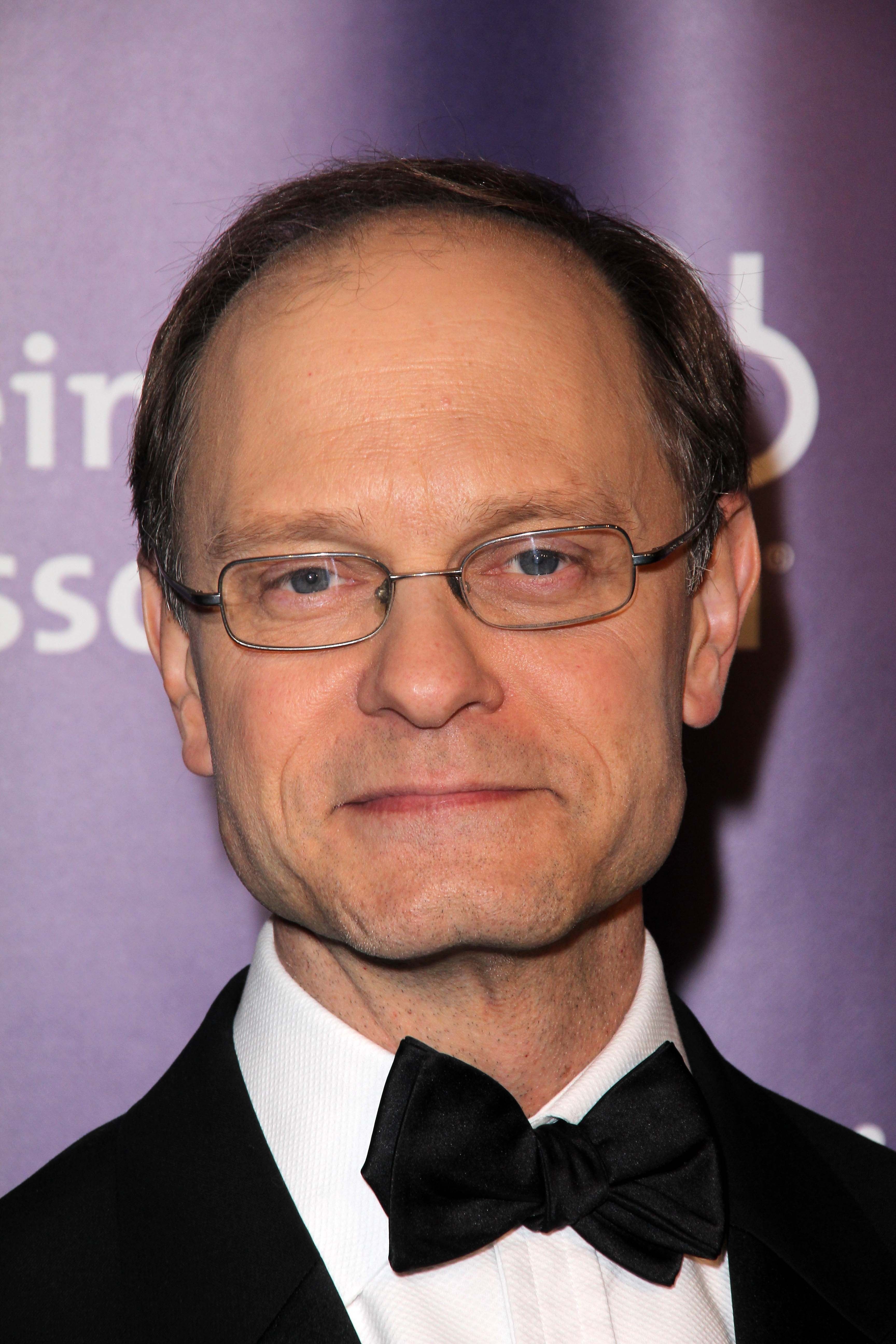 Headshot Of David Hyde Pierece