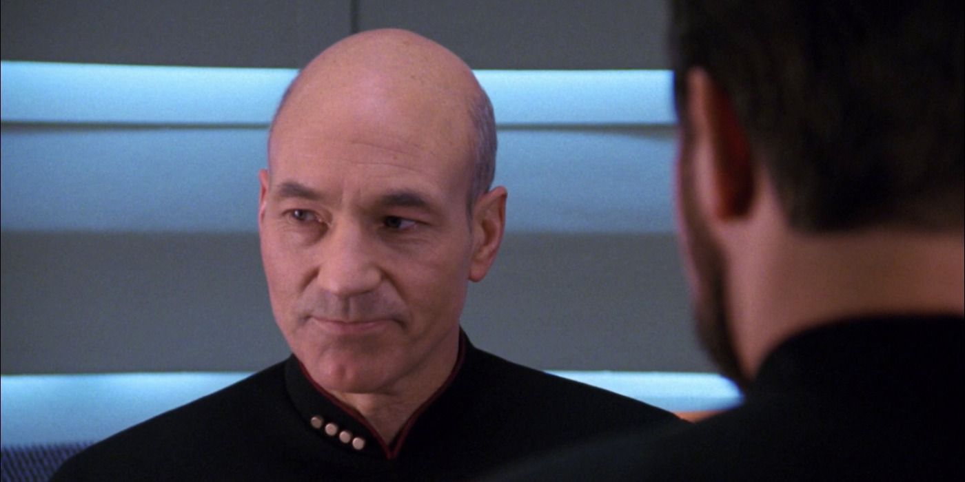 Captain Picard's Star Trek: TNG Vacation Finally Let Patrick Stewart Be Funny