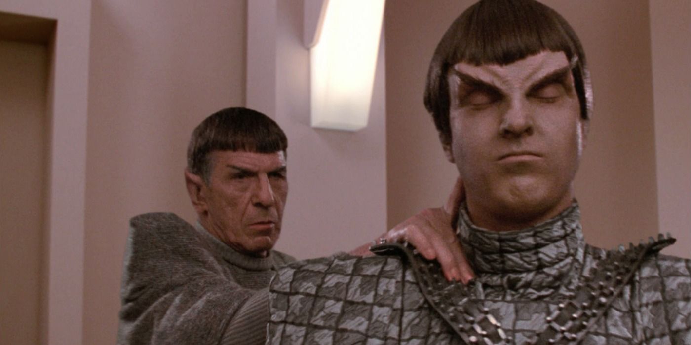 10 Strongest Characters In Star Trek History