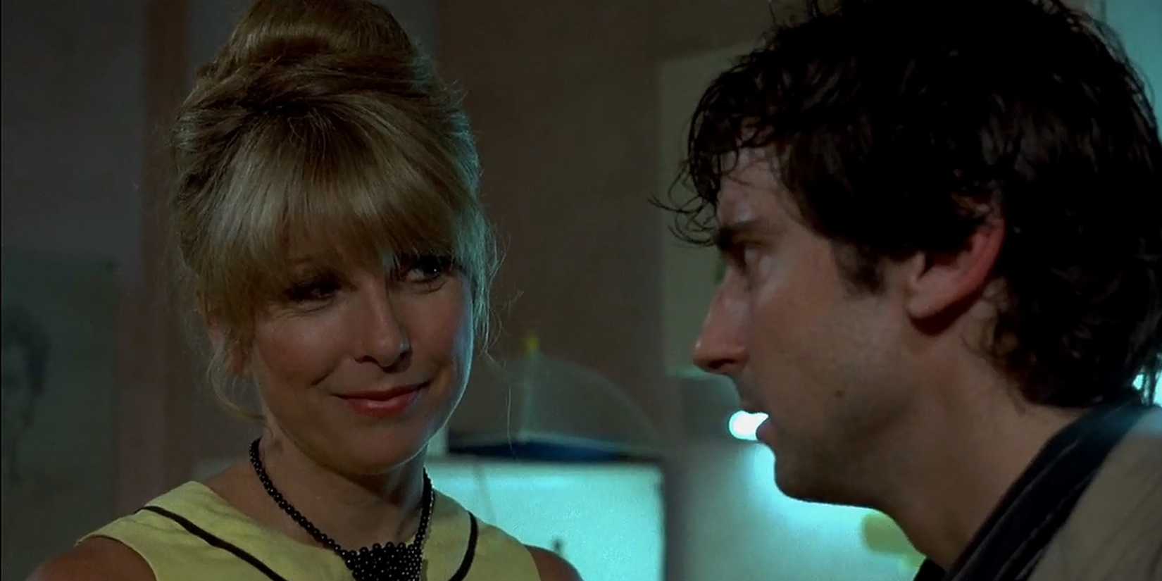 Teri Garr smiling at Griffin Dunne in After Hours