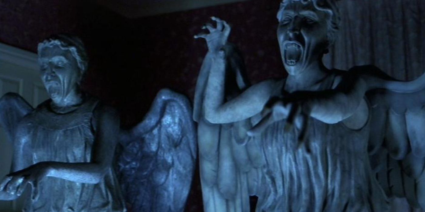 Doctor Who's Weeping Angel Comes To Life In Perfect & Terrifying Cosplay