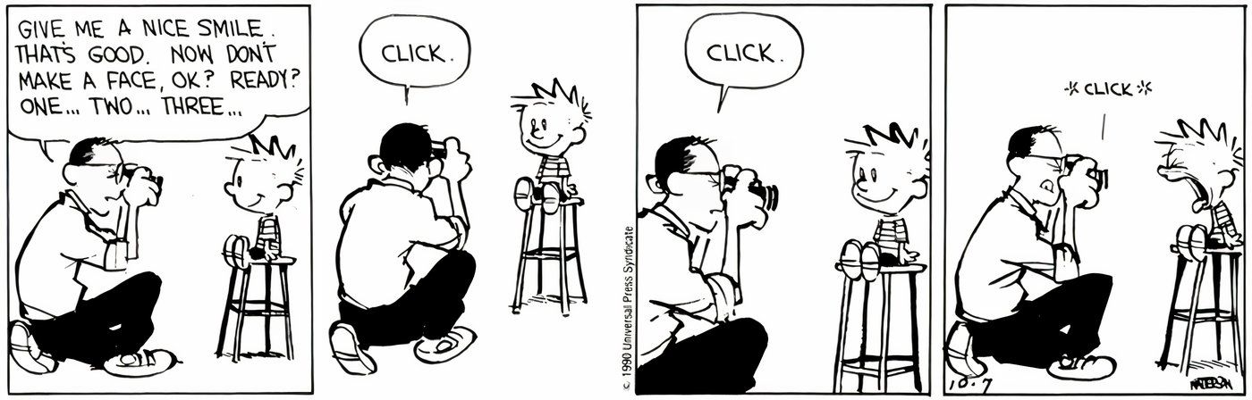 O pai de Calvin tirando uma foto dele. 