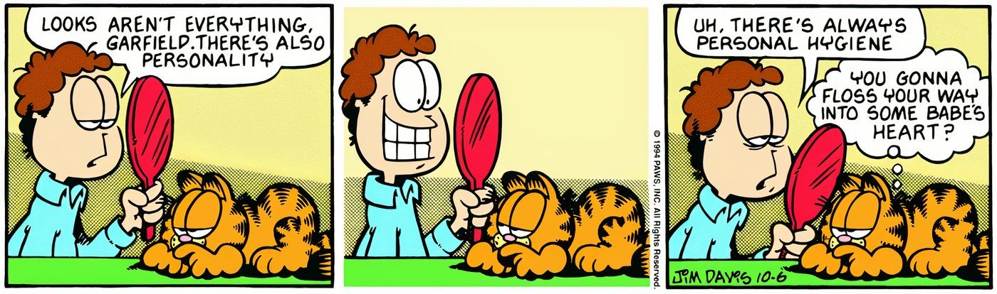 Garfield insulting Jon while his owner is looking at himself in the mirror.