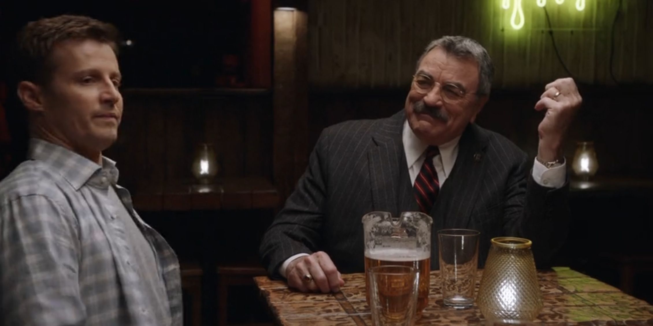 Blue Bloods Frank smilng as Jamie sits down