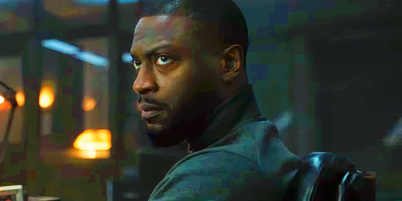 Aldis Hodge في دور Alex Cross وهو ينظر من مكتب في Cross