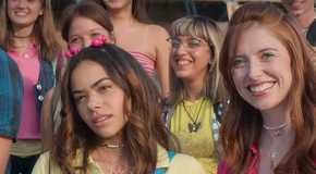 Actresses Antonia Gentry and Sydney Sabiston as Summer and Val in Netflix's Time Cut.