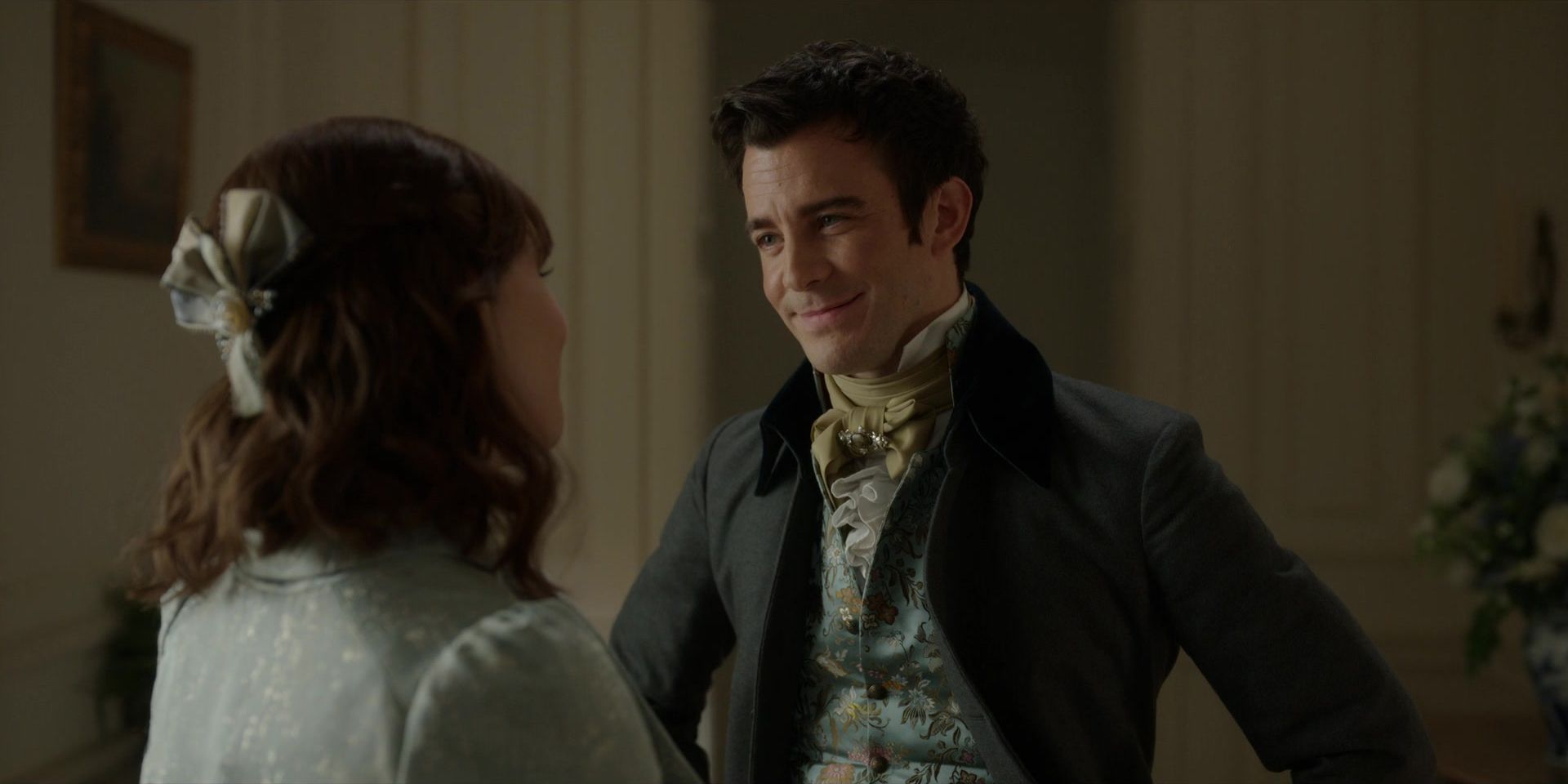 Benedict Bridgerton (Luke Thompson) Smiling At His Sister Eloise In Bridgerton Season 3, Episode 8, "Into The Light"