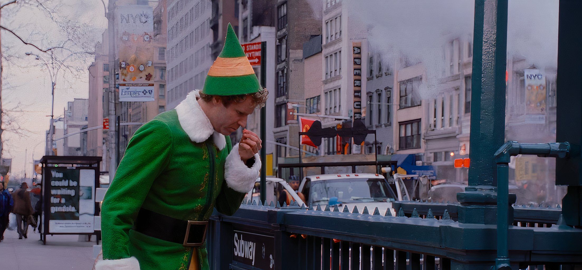 Will Ferrell's 10 Funniest Scenes In Elf