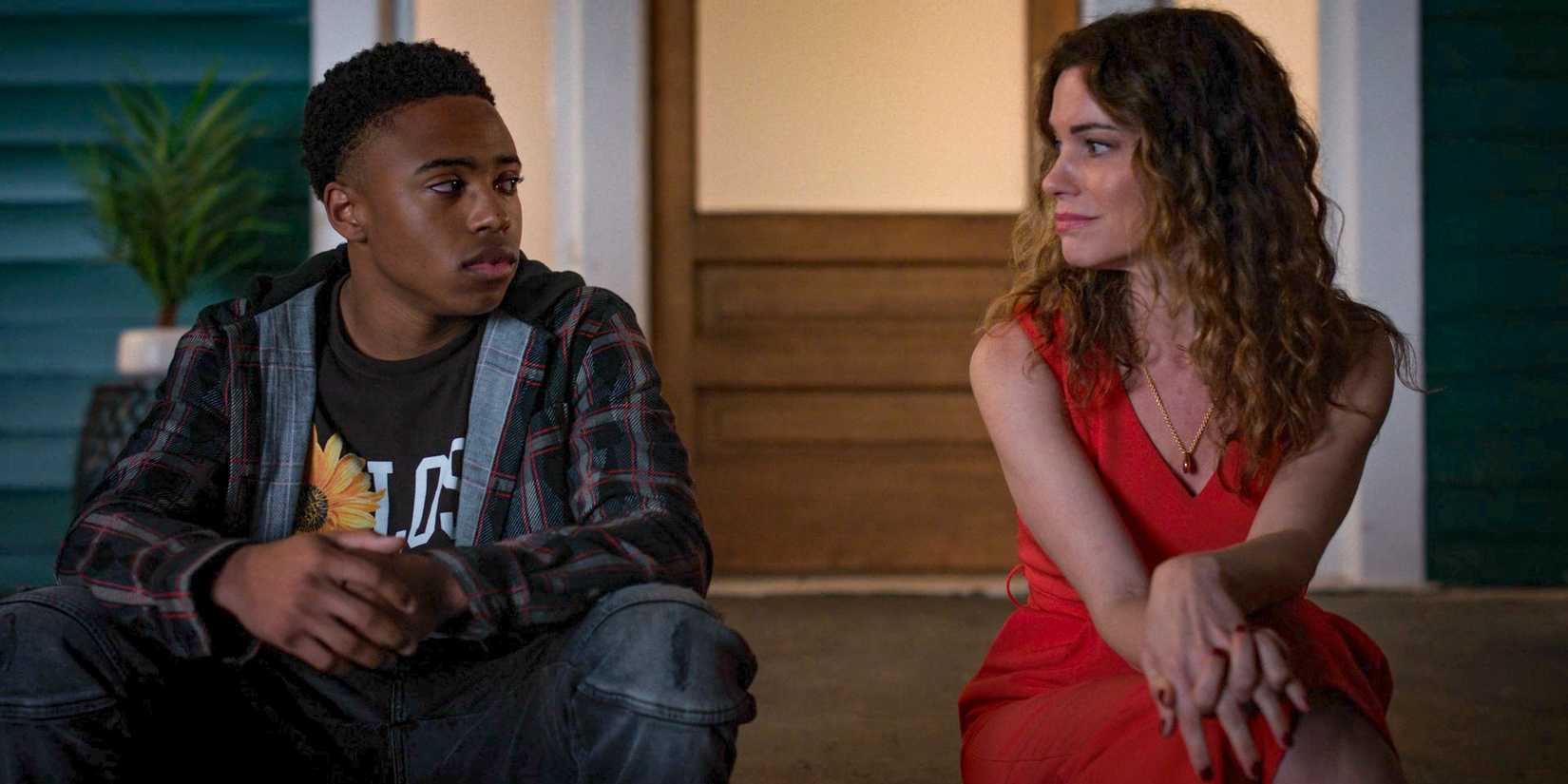 Kenny (Dallas Dupree Young) tells Amanda LaRusso (Courtney Henggeler) the reason why he didn't qualify for the Sekai Taikai in Cobra Kai Season 6 Ep 8