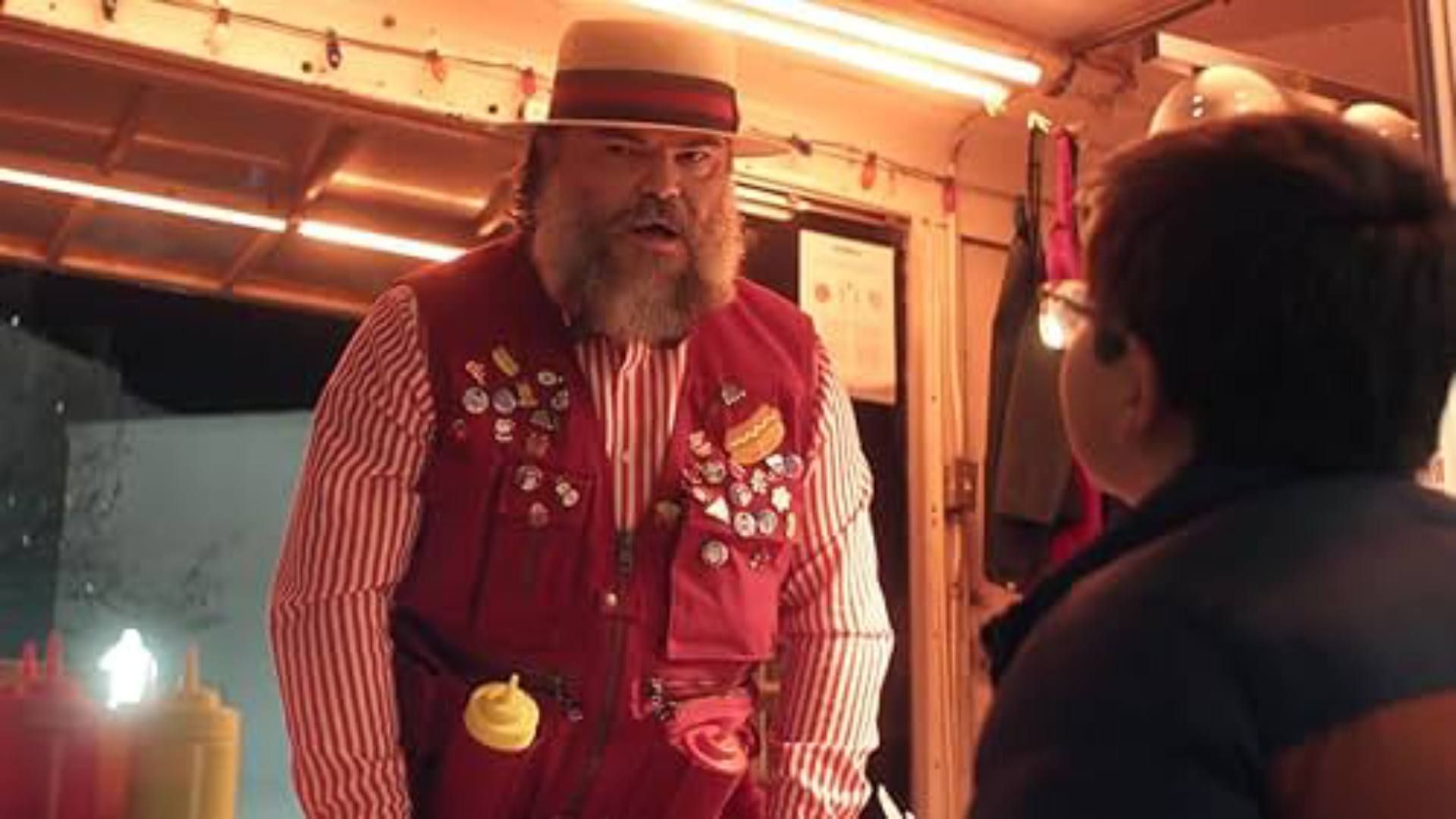 Bobby y Peter Farrelly explican por qué Post Malone y Jack Black fueron sus mejores opciones para Dear Santa