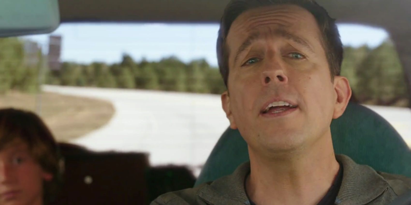 Ed Helms singing while driving in Vacation 2015