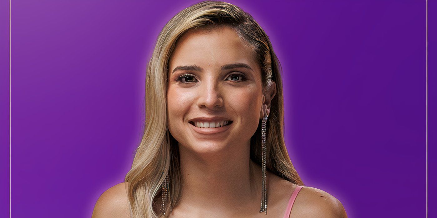 Love Is Blind: Argentina season 1 Emily Ceco smiling in blonde hairstyle during her promo shot