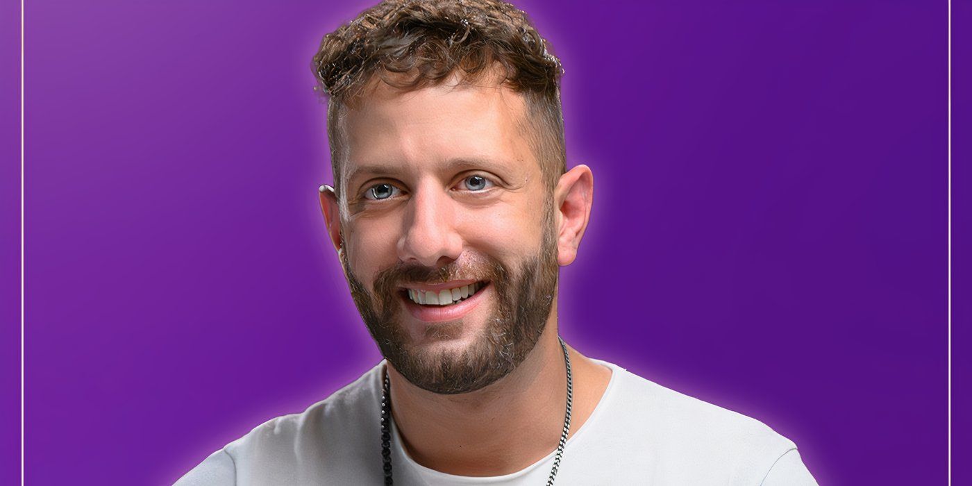 Love Is Blind: Argentina season 1 Ezequiel Ingrassia in a white t-shirt while wearing a chain 