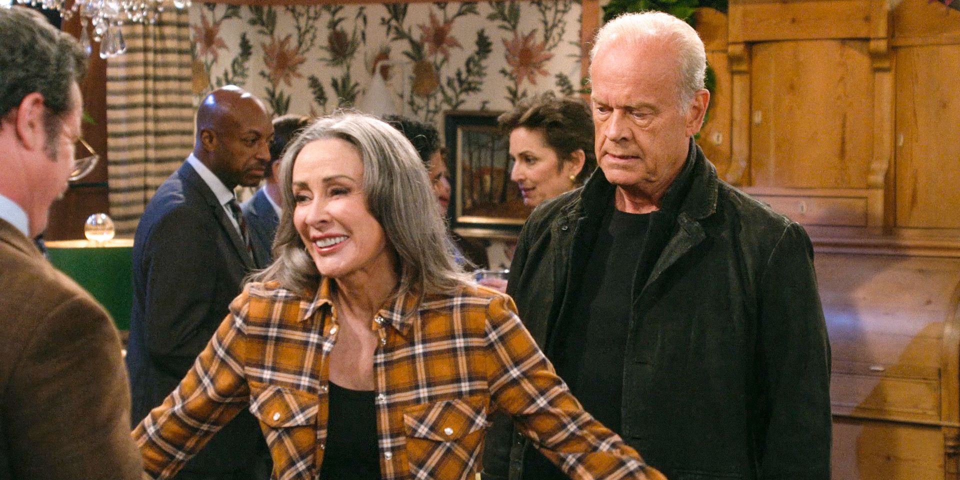 El nuevo y emocionante romance de la temporada 2 de Frasier recompensa una reunión perfecta del programa de televisión cancelado de Kelsey Grammer