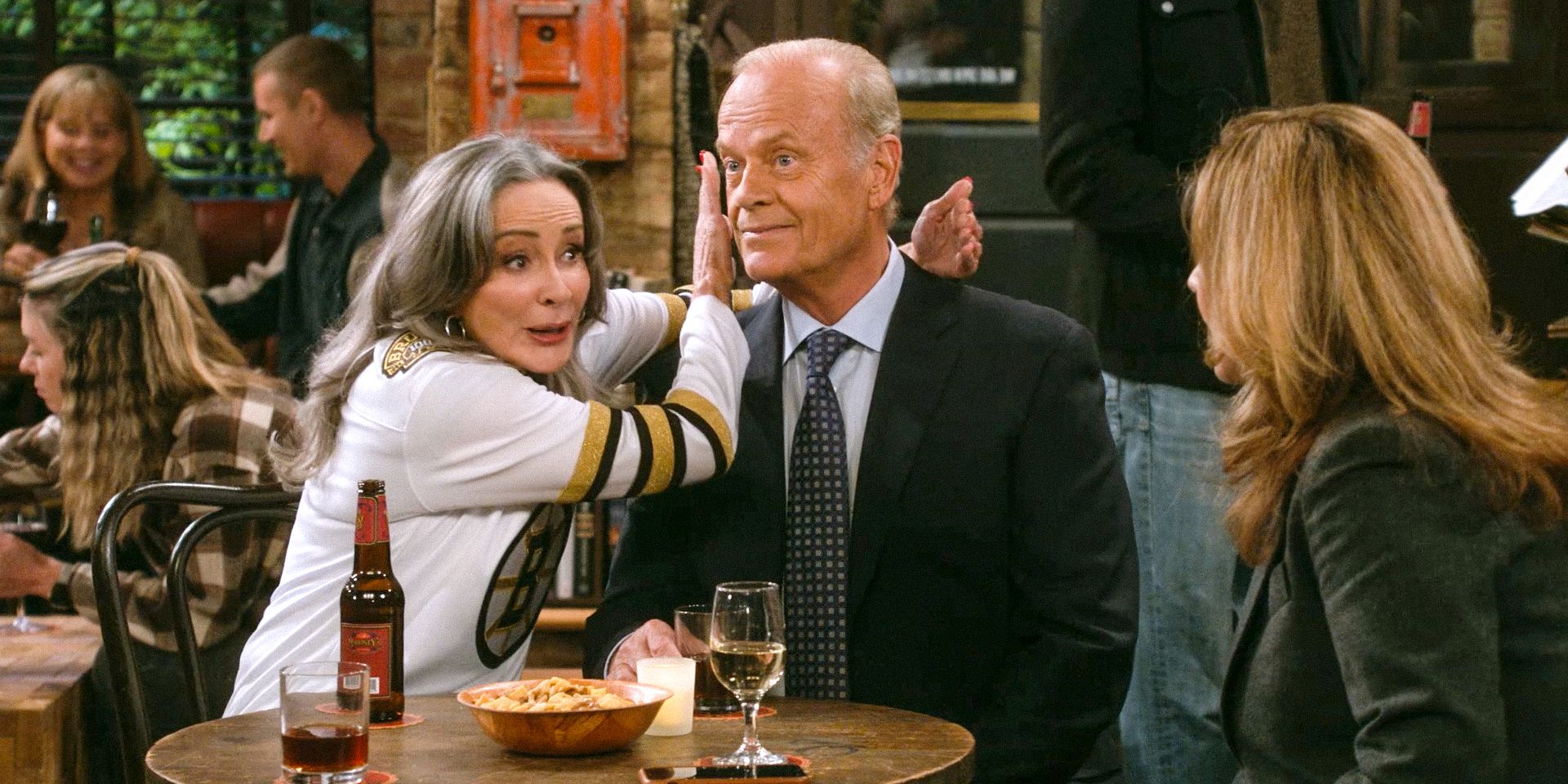 Frasier's Reboot Can't Ignore Cheers Characters Any Longer After A ...