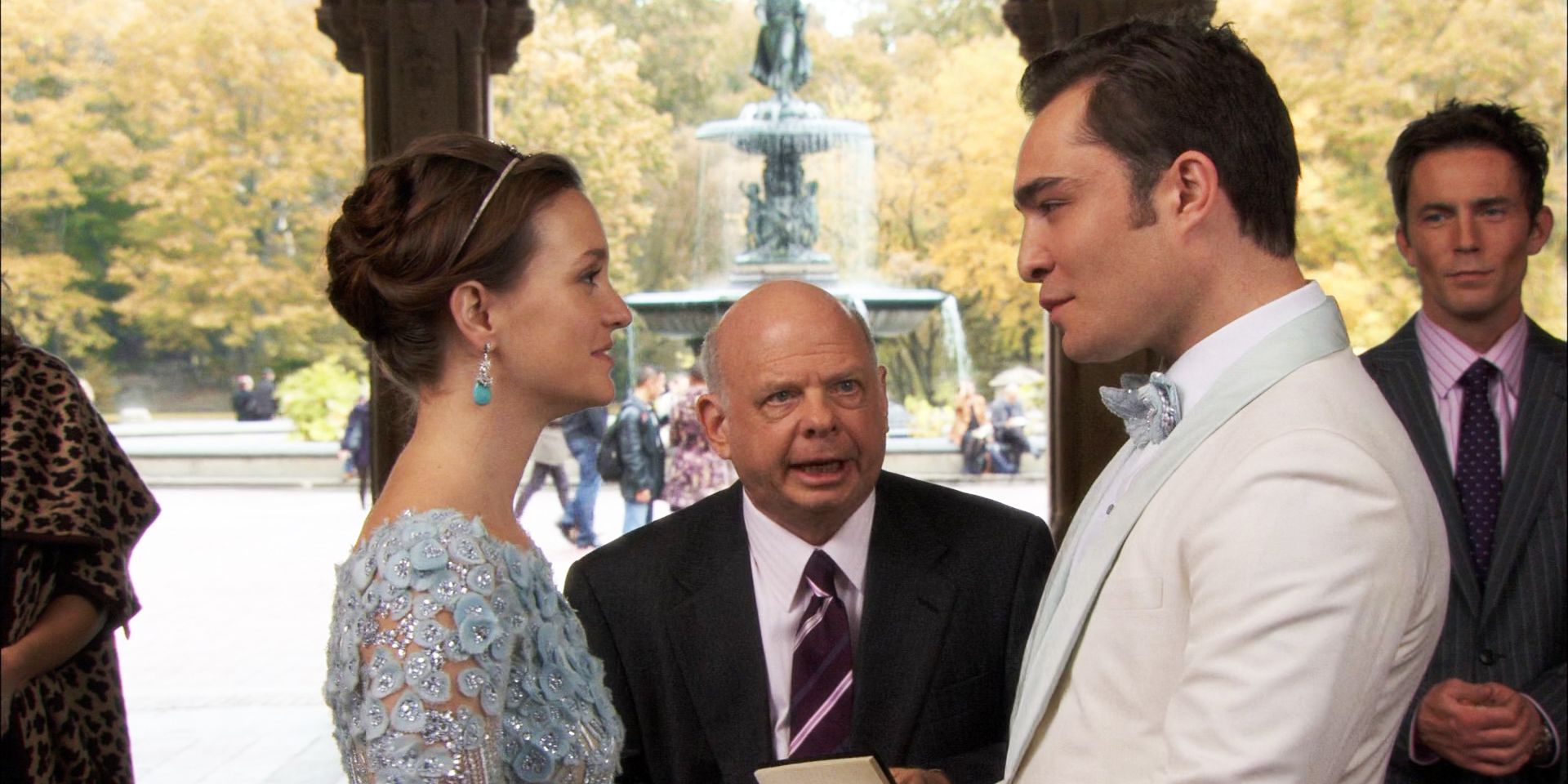 Explicación del final de la serie Gossip Girl: revelación de su identidad y qué sucede en el salto en el tiempo