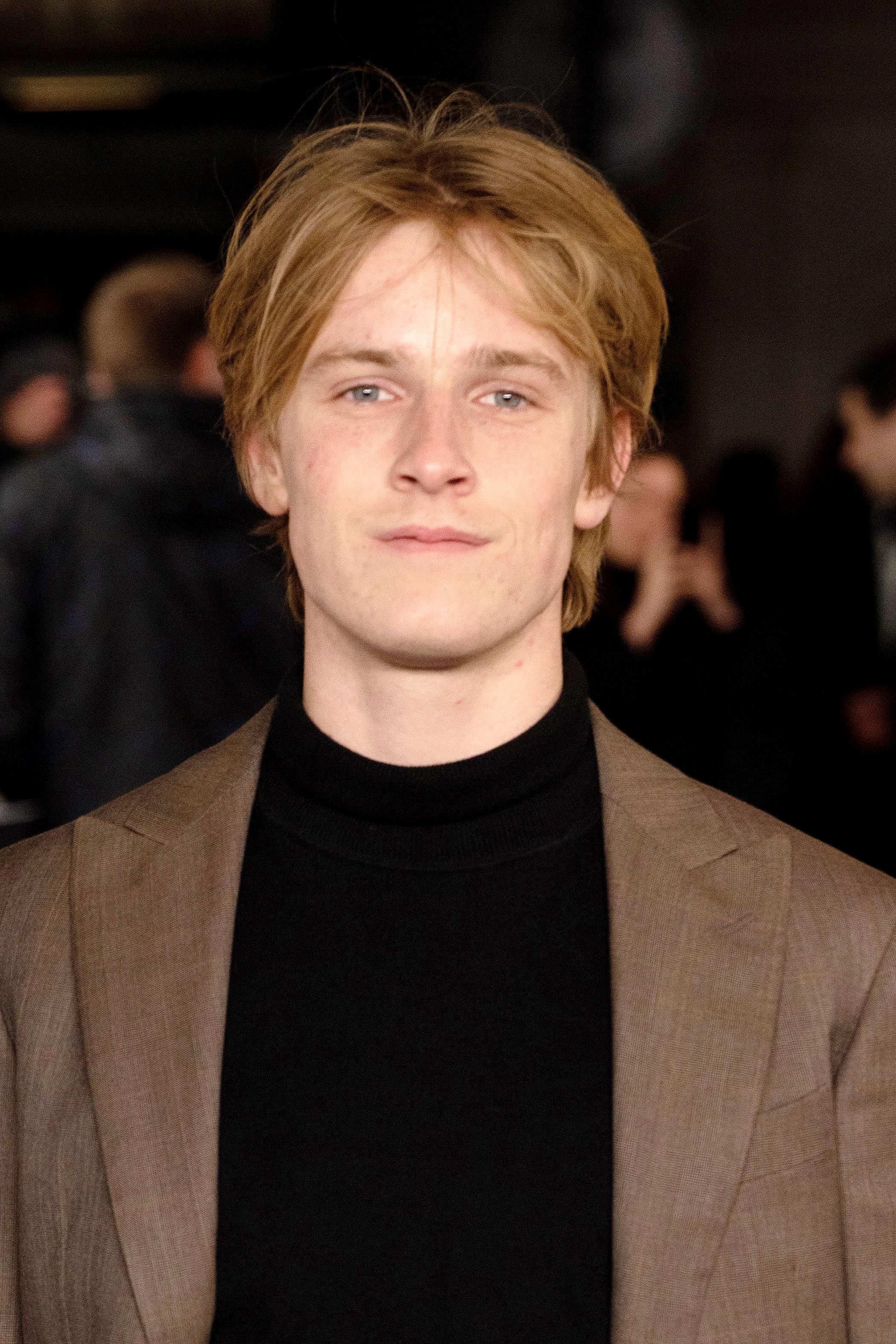 Tiro en la cabeza de Louis Hofmann