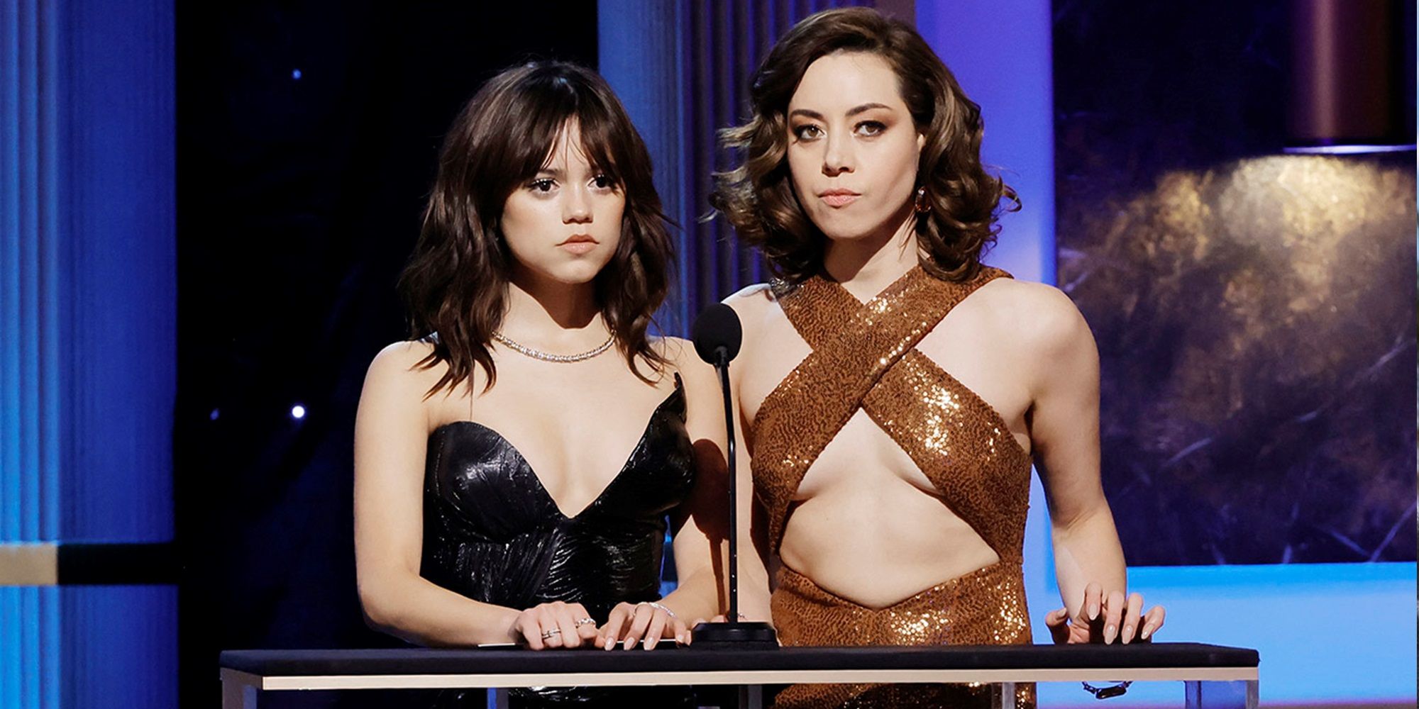 Jenna Ortega y Aubrey Plaza se presentan juntas en los Premios SAG