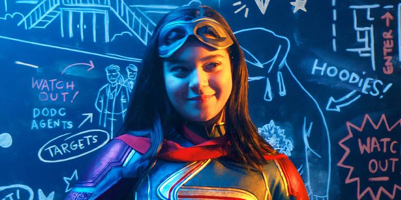Kamala Khan drafting her plan in Ms. Marvel