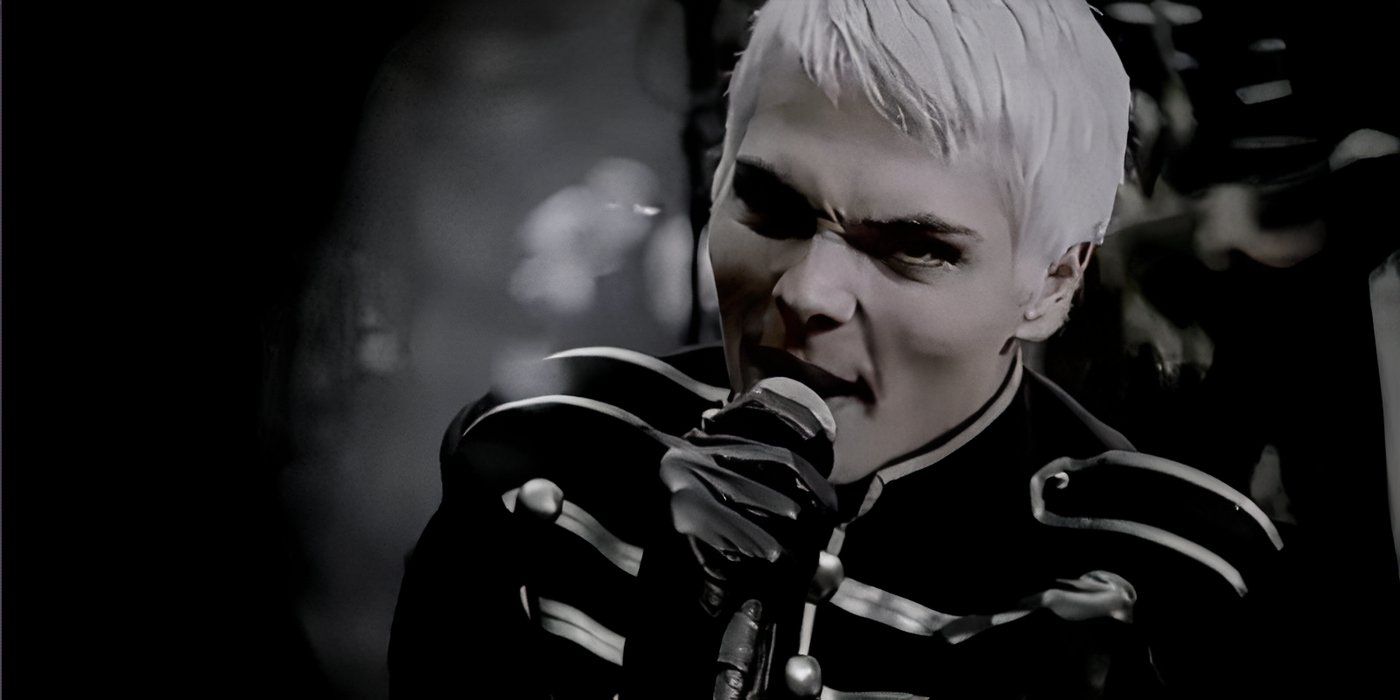 My Chemical Romance - Welcome To The Black Parade [Official Music Video]