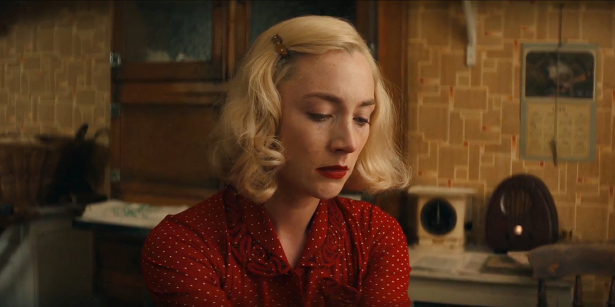 Saoirse Ronan as Rita in Blitz