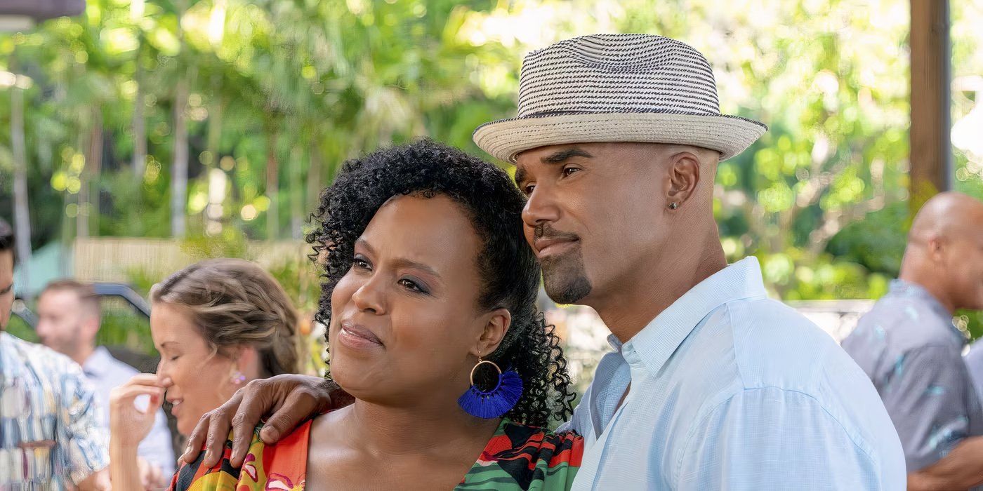 Shemar Moore as Randall with his arm around Rachel in Sonic the Hedgehog 2.