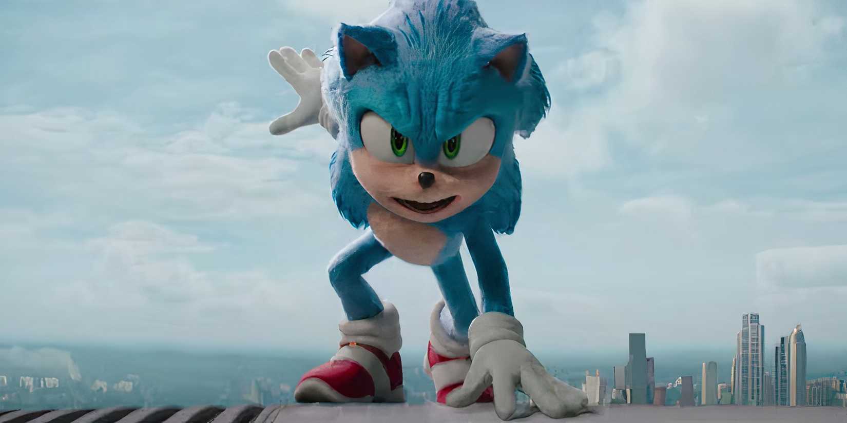 Sonic striking a heroic pose in Sonic the Hedgehog 3