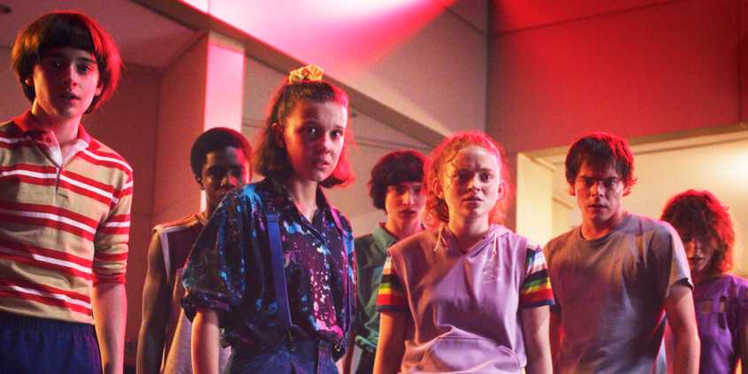 Stranger Things season 3 Starcourt Mall crew