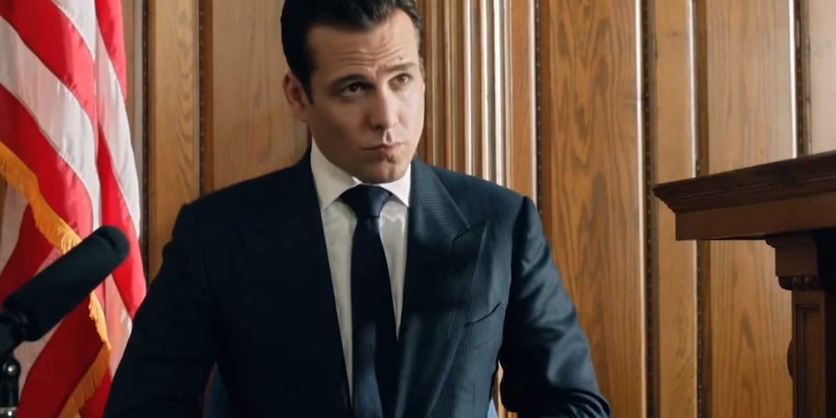 Harvey on the stand in the Suits episode "Rules of the Game"