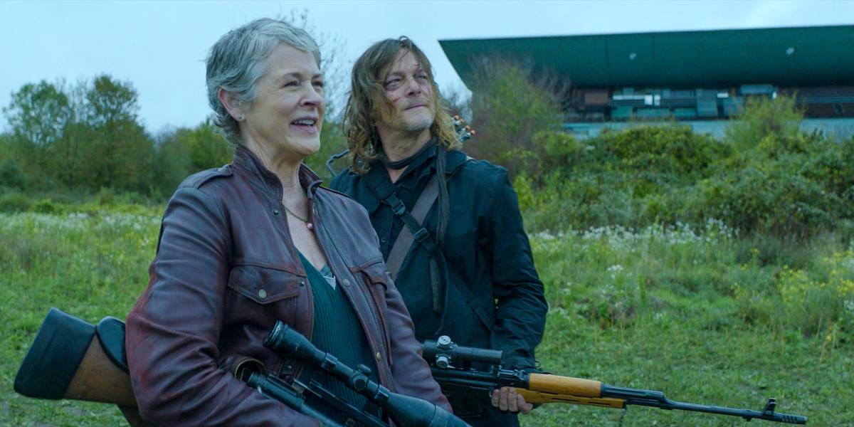 Walking Dead: Daryl Dixon's Future After Early Season 4 Renewal Gets Encouraging Update From Greg Nicotero