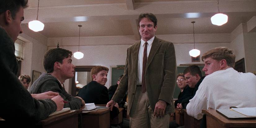 Robin Williams in a classroom in ᴅᴇᴀᴅ Poets Society