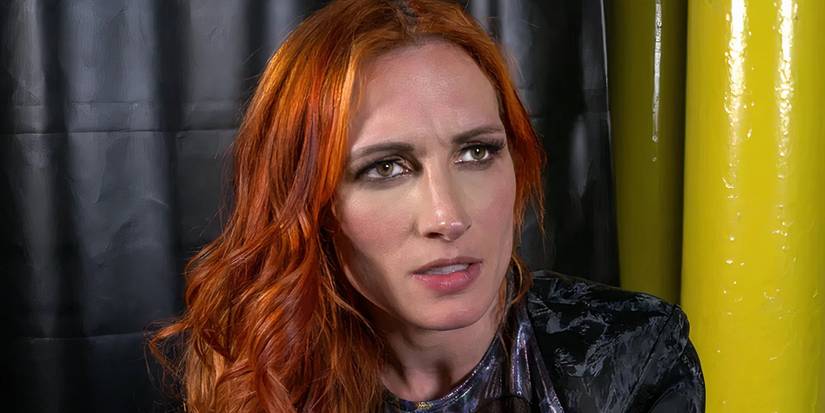 Becky Lynch dramatic