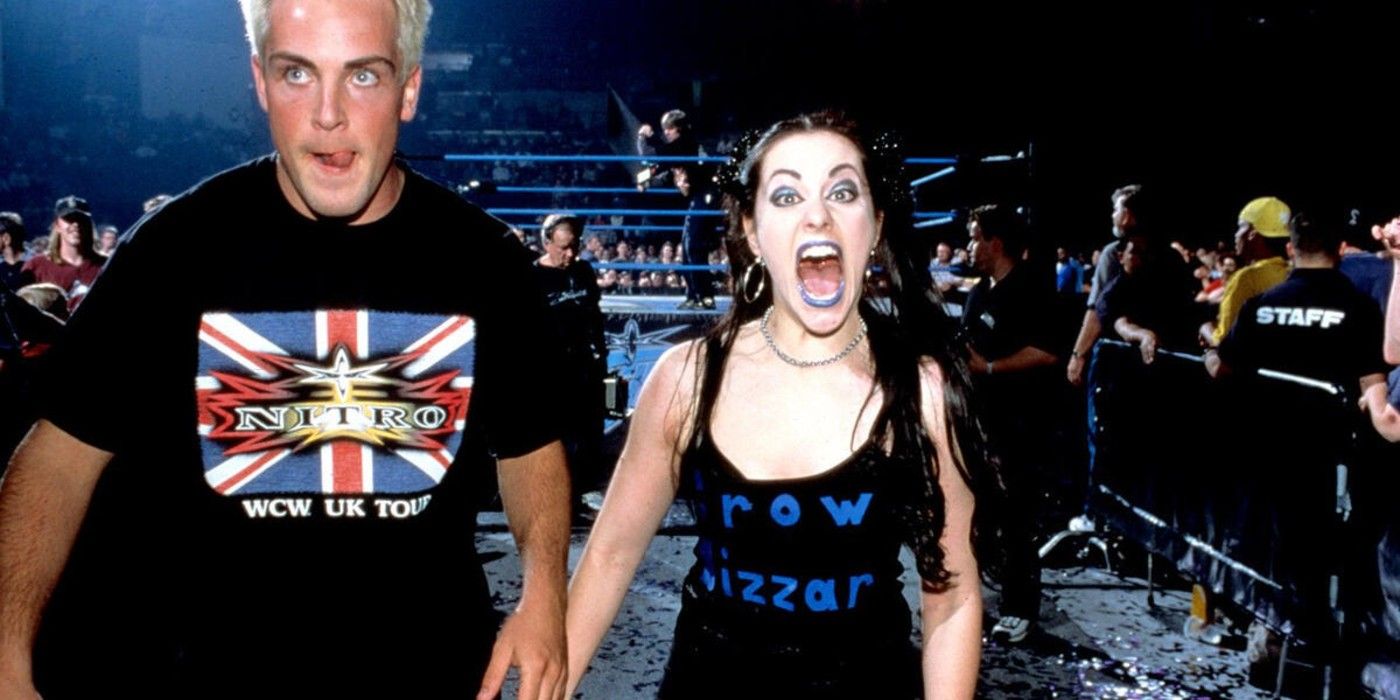 David, filho de Daffney e Ric Flair, sai de um ringue da WCW