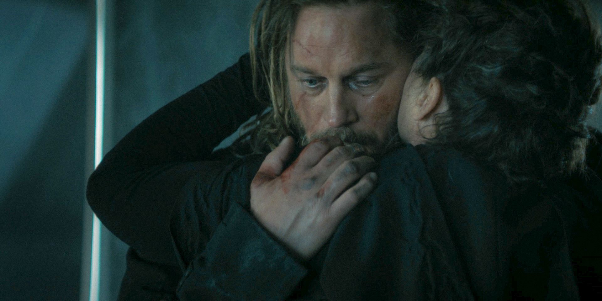 Desmond Hart (Travis Fimmel) and Tula share a moving embrace in Dune: Prophecy Season 1 Ep 6