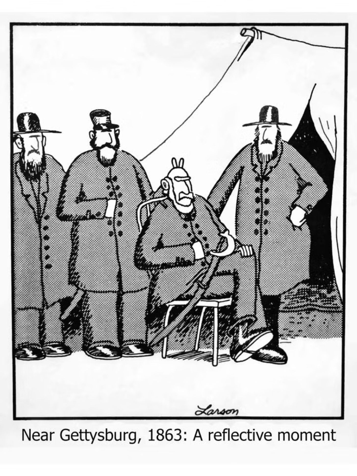 The Far Side Strip : Un soldat tenant un lapin se frotte les doigts derrière un autre soldat.