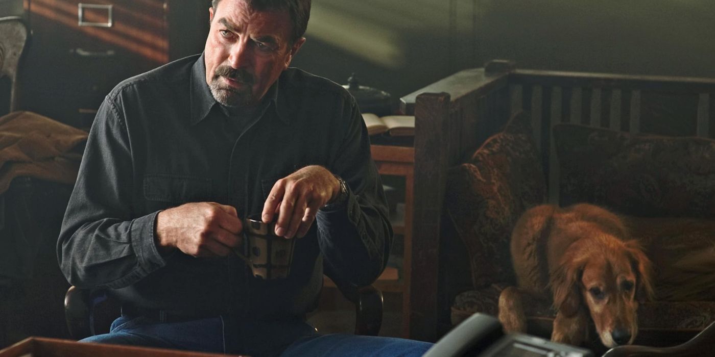 Jesse Stone e seu cachorro Reggie (Joe the Dog)