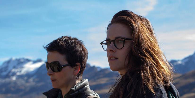 Kristen Stewart and Juliette Binoche in a mountain area in Clouds Of Sils Maria