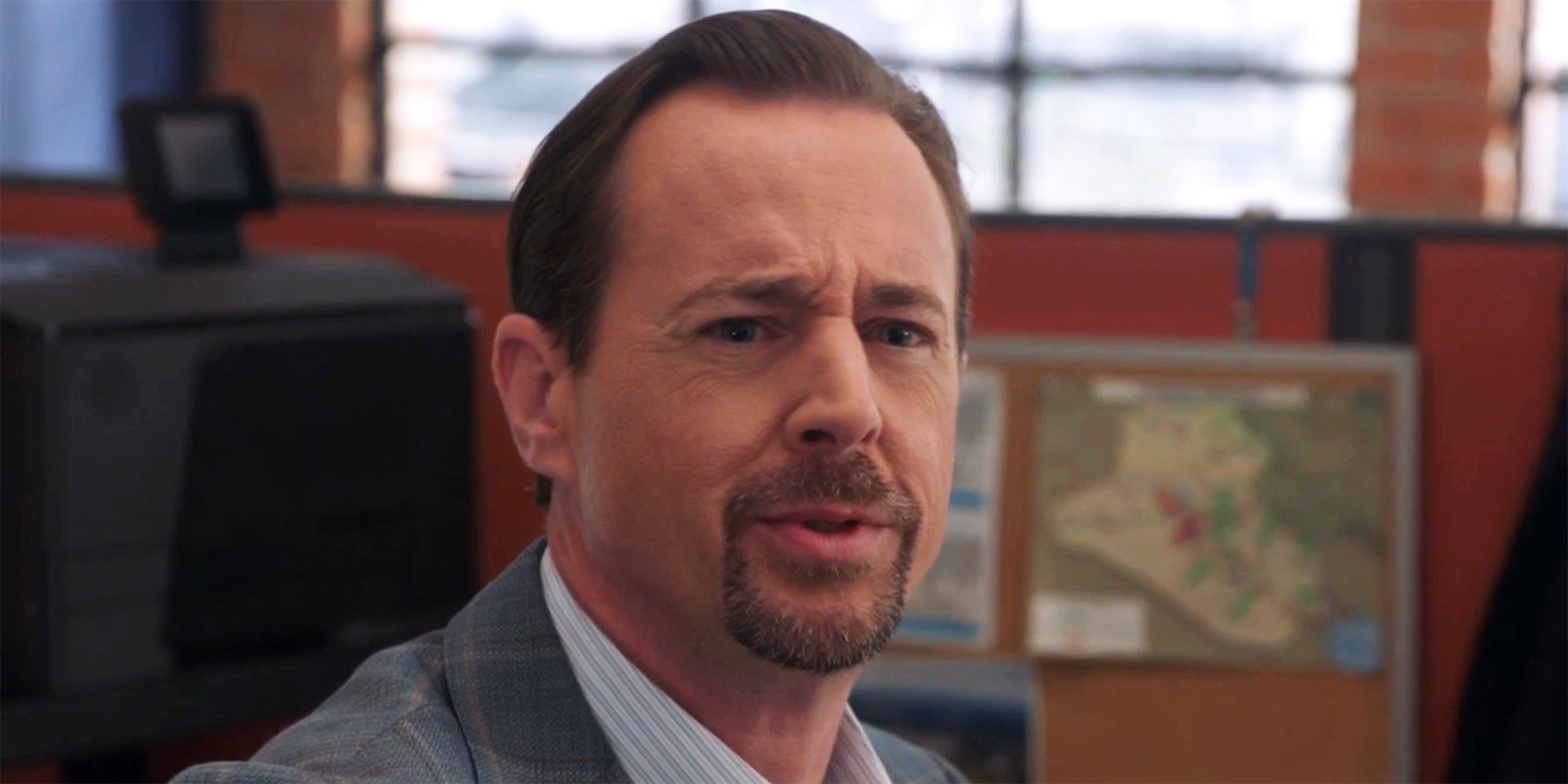 McGee terlihat bingung di NCIS musim 22 episode 8