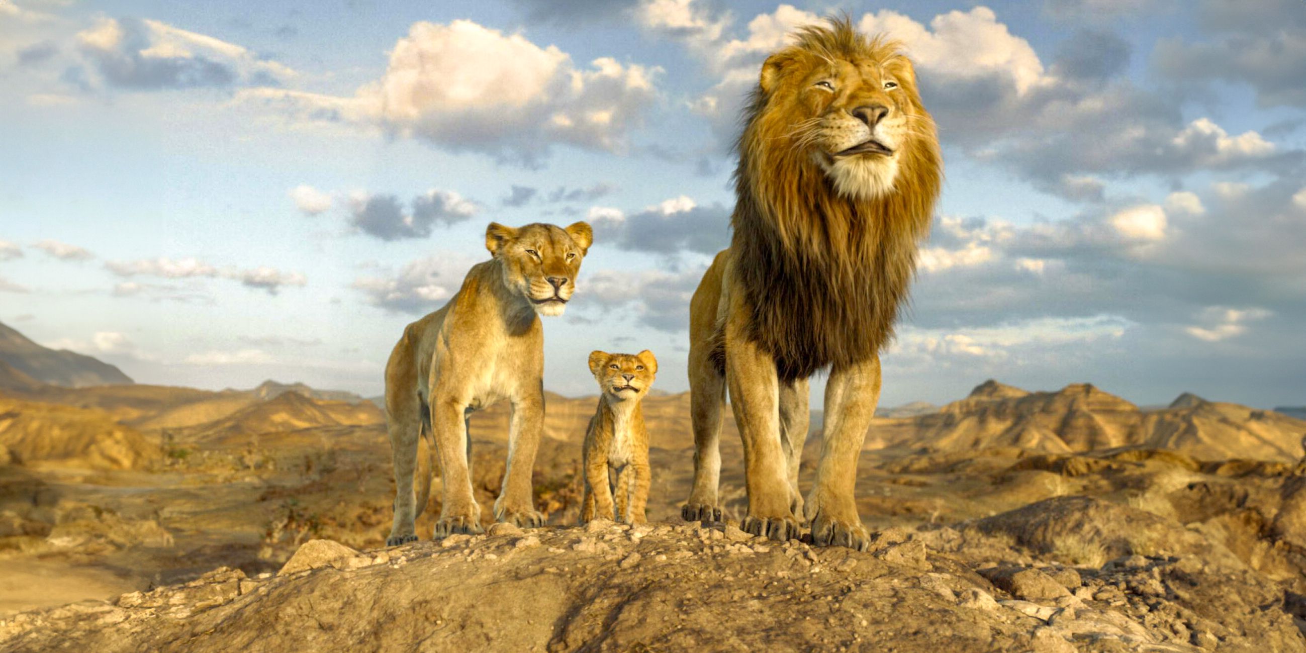 Afia, el joven Mufasa y Masego se encuentran en una colina en Mufasa: El Rey León