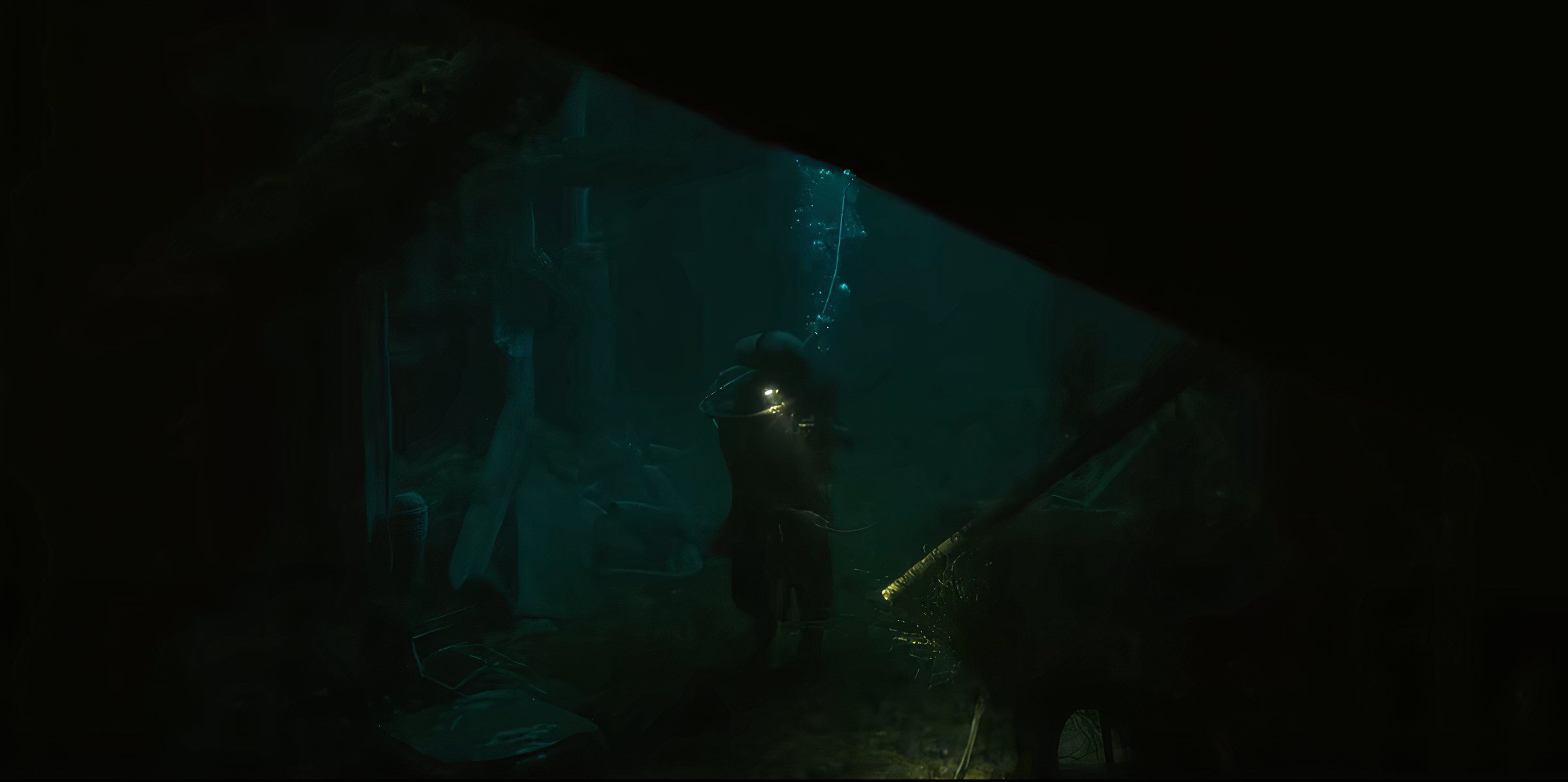 Juliette diving underwater in Silo S2