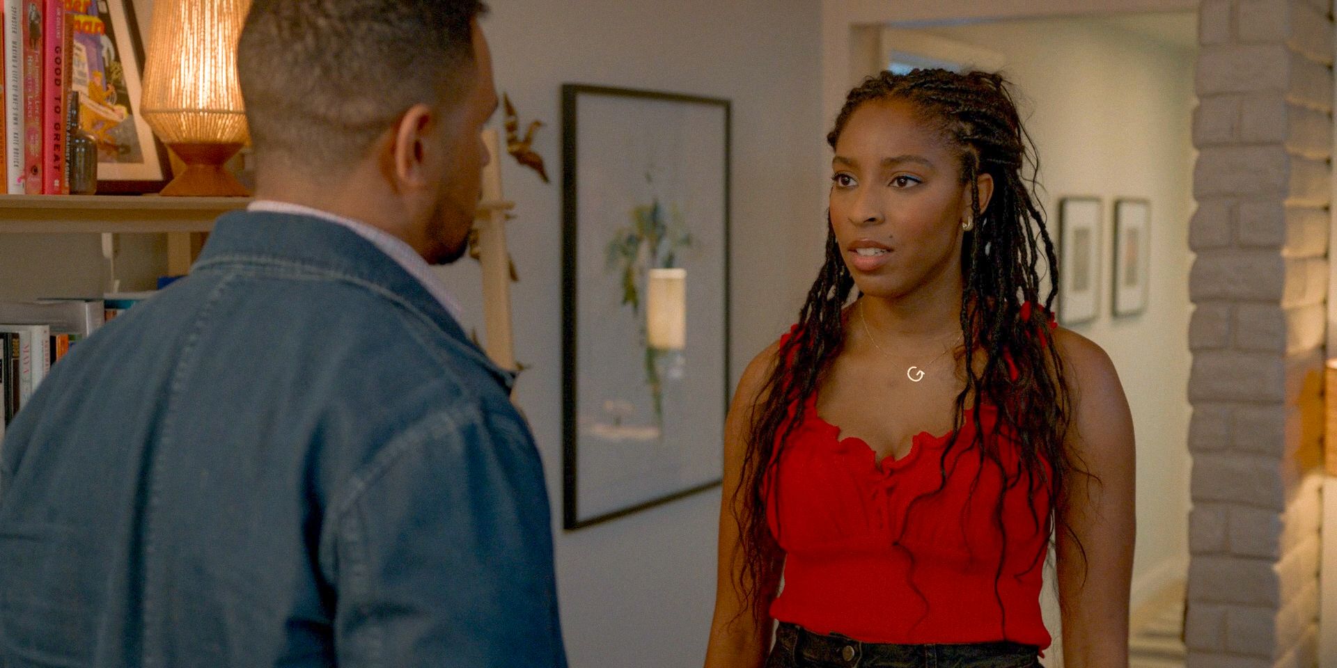 Gaby (Jessica Williams) argue with Derrick in Shrinking Season 2 Ep 11