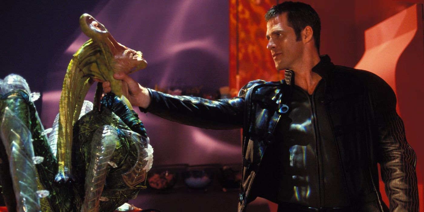 Just Admit It: Farscape's Deadliest Species Make the Peacekeepers Look Totally Pathetic