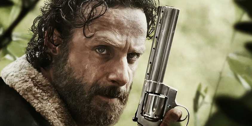 Rick holding his Colt Python in The Walking Dead 