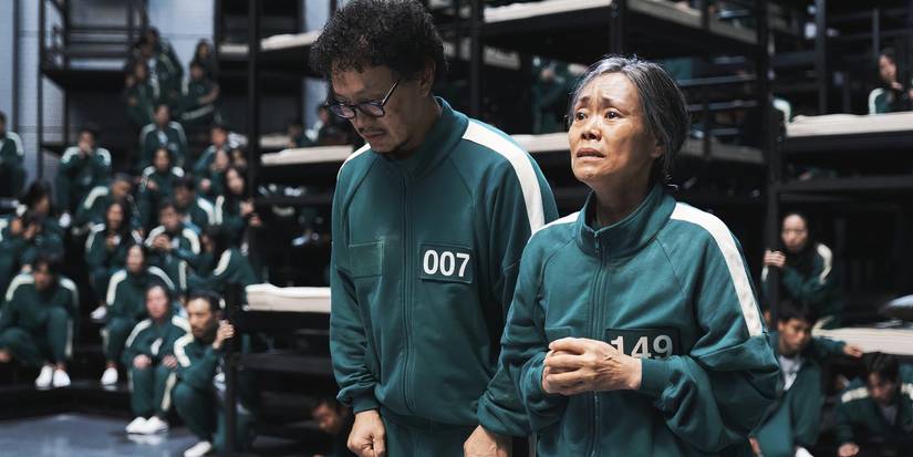 Yang Dong-geun's Player 007 with his mother in Squid Game season 2