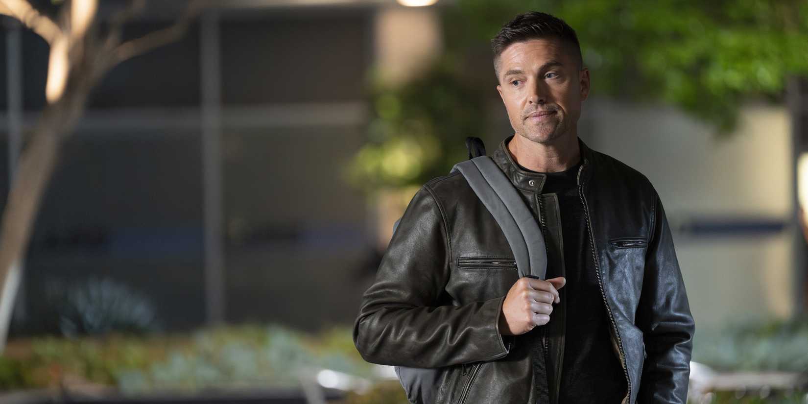 Tim in the LAPD parking lot in The Rookie season 7, episode 1
