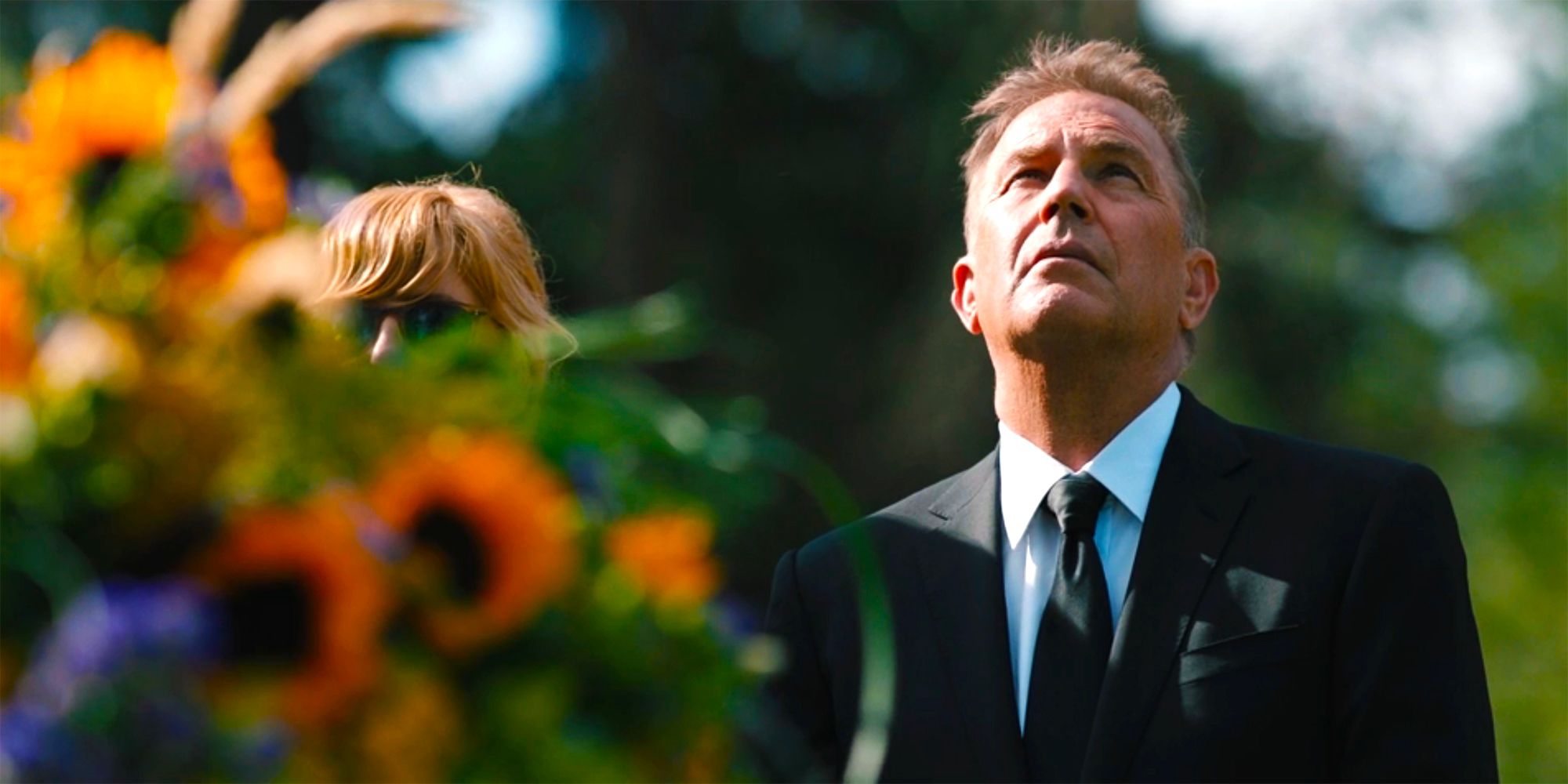 A still of John Dutton looking to the sky in Yellowstone