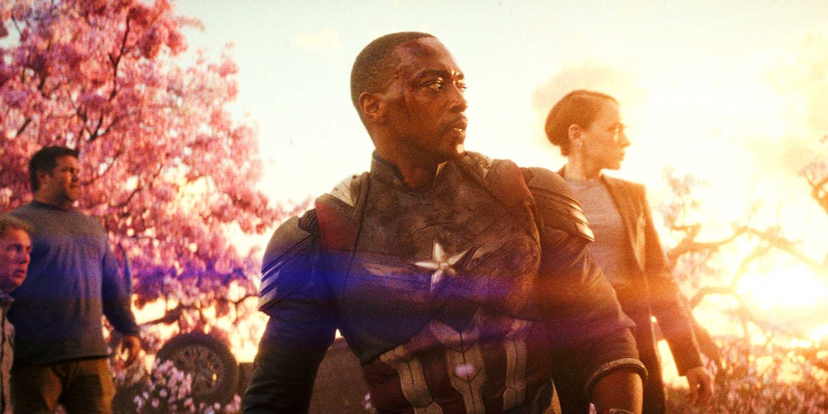 Anthony Mackie As Sam Wilson In Costume As Captain America Mid Battle With The Hulk In Captain America Brave New World